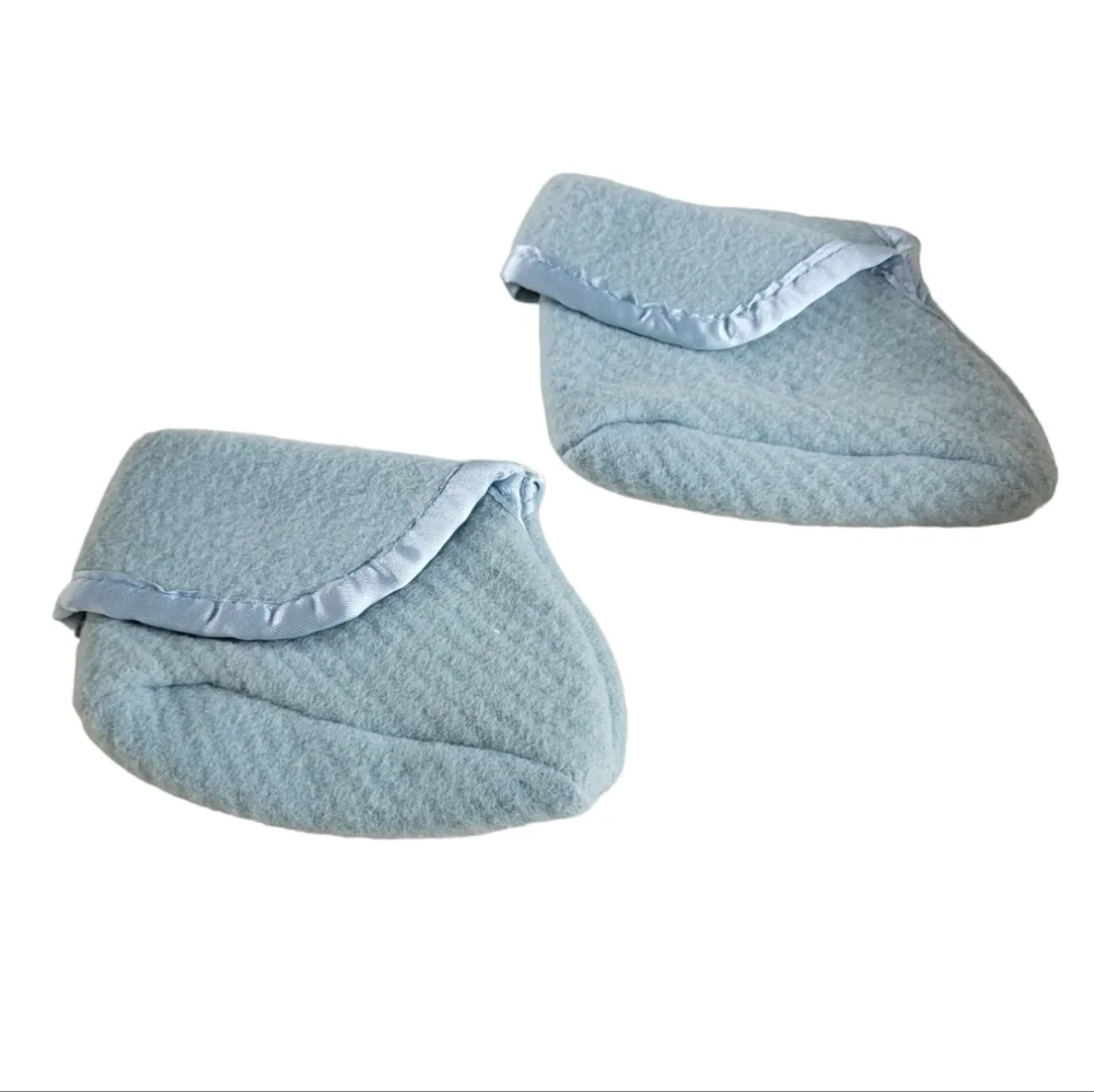 Vintage 1940s Vintage Baby Scotty Dog coat and pair of matching booties